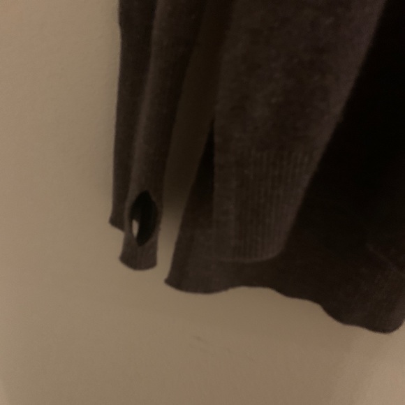 Max Studio | Cashmere cowl neck sweater - Picture 4 of 6